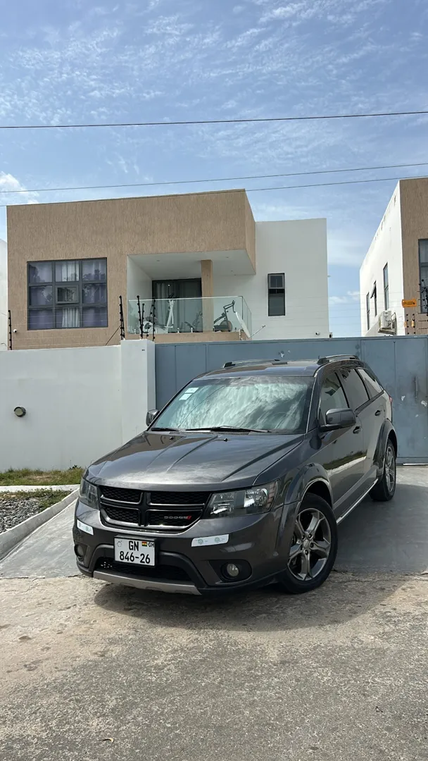Legacy Vehicle Hub - car photo 1